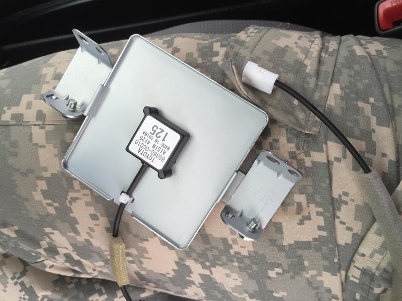 ANTENNE GPS en c&eacute;ramique